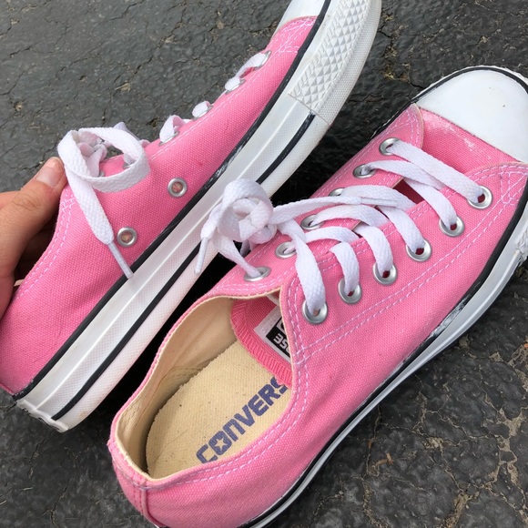 Pink Converse - Picture 3 of 3